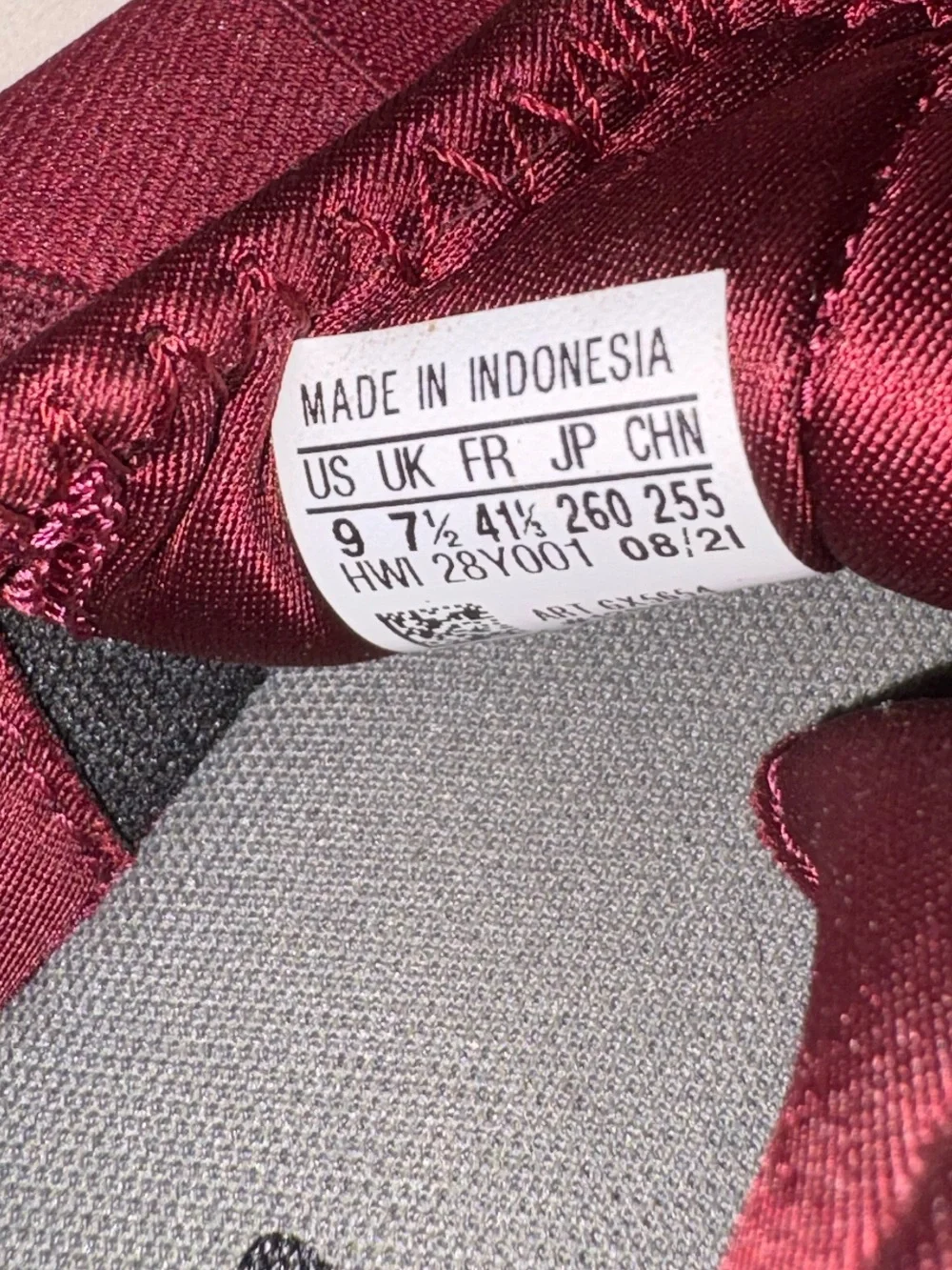 adidas woman’s burgundy sneakers